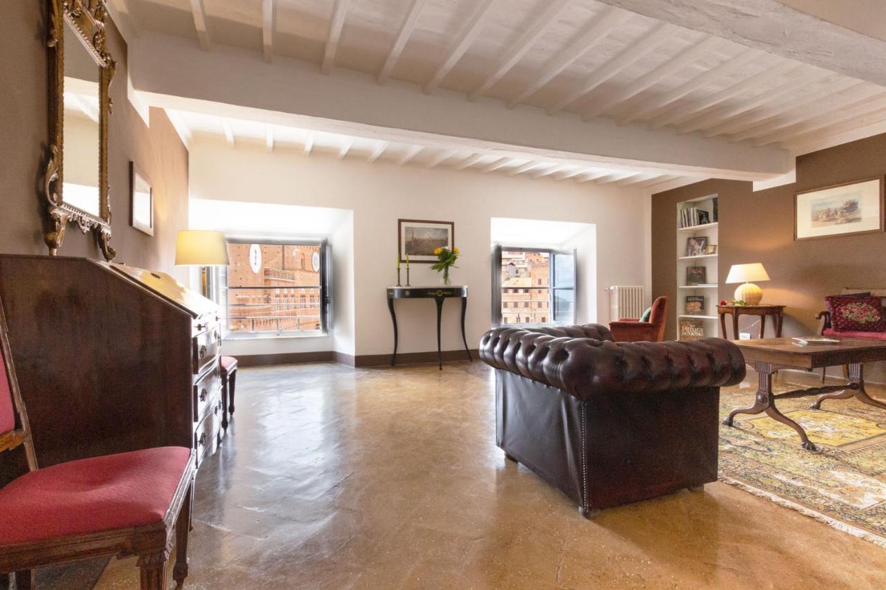 Ferienwohnung Palazzo Chigi Zondadari Siena Exterior foto