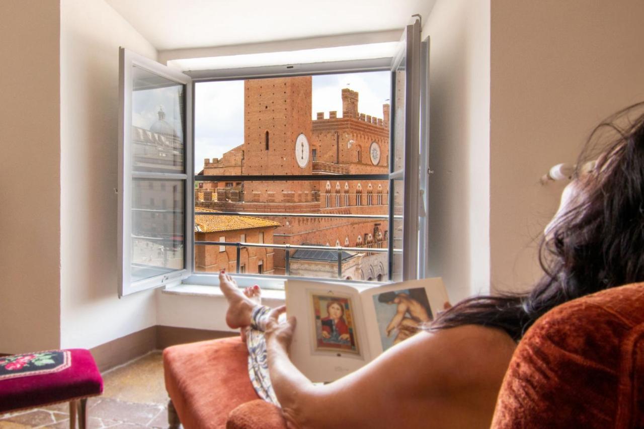 Ferienwohnung Palazzo Chigi Zondadari Siena Exterior foto